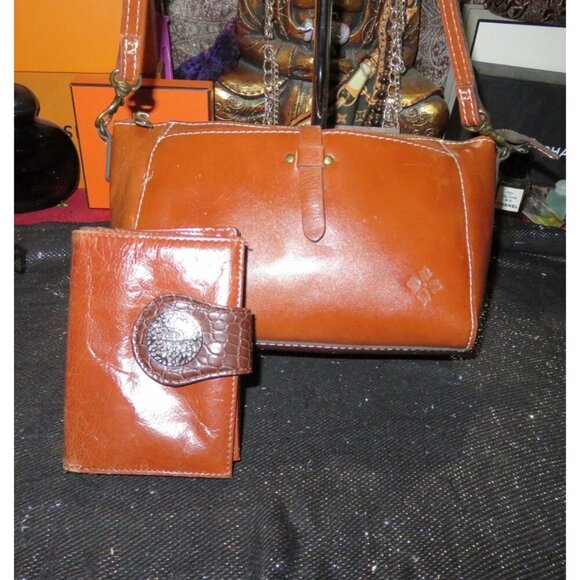Patricia Nash Heritage Collection Leather Crossbody & Bernini Wallet Set Cognac